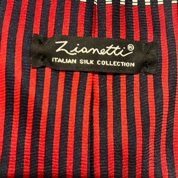 Zianetti Italian silk Collection necktie. 100% imported silk. Made in USA. - Picture 3 of 3